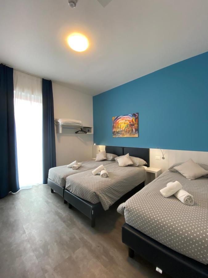 Hotel Aurora & Appartamenti Torbole Sul Garda Exterior photo